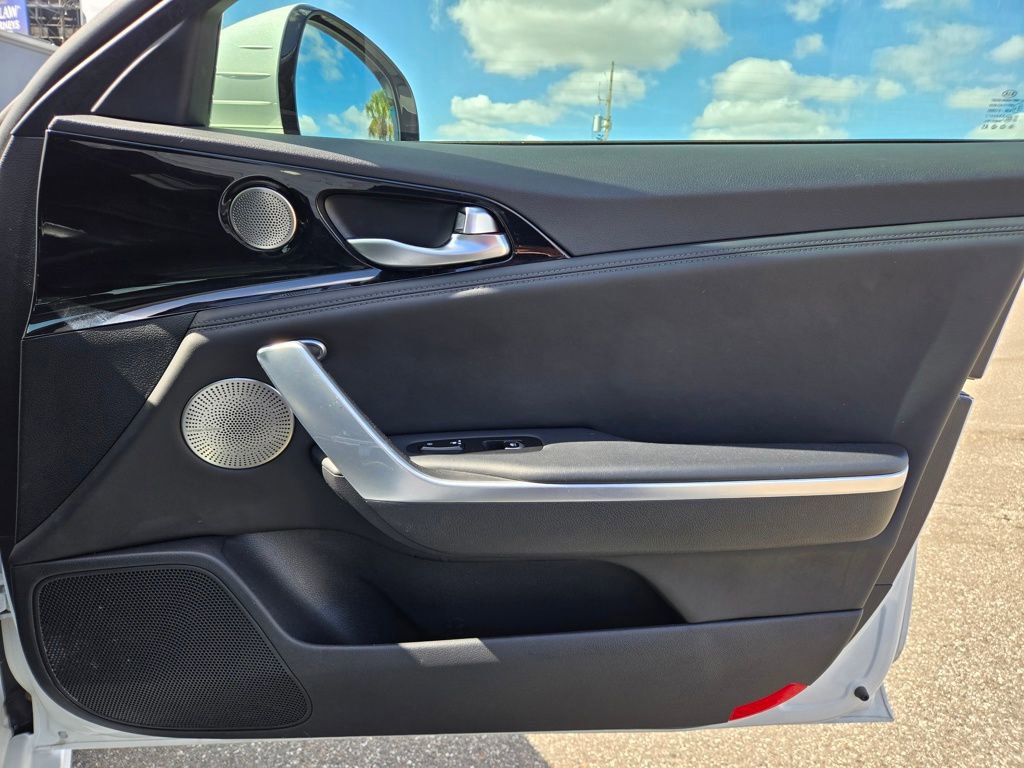 Used 2019 Kia Stinger Premium image 47