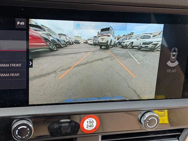 Used 2023 Porsche Macan S AWD/4WD image 12