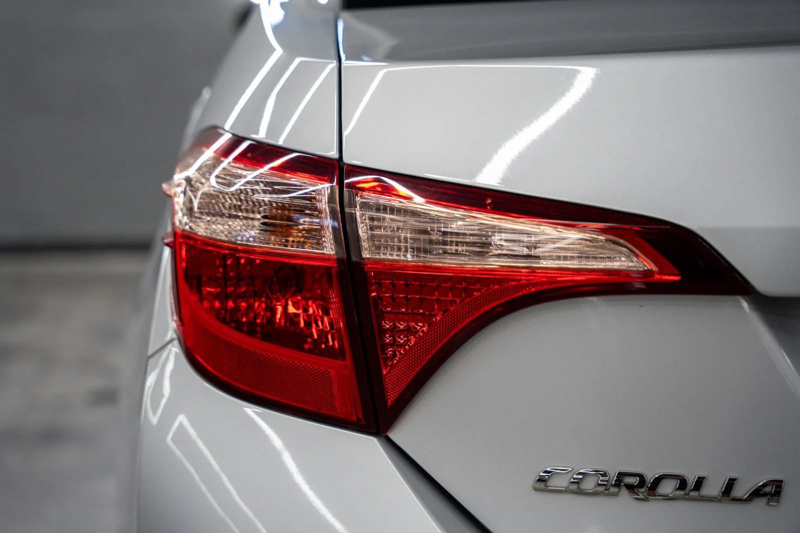 Used 2019 Toyota Corolla LE FWD image 17