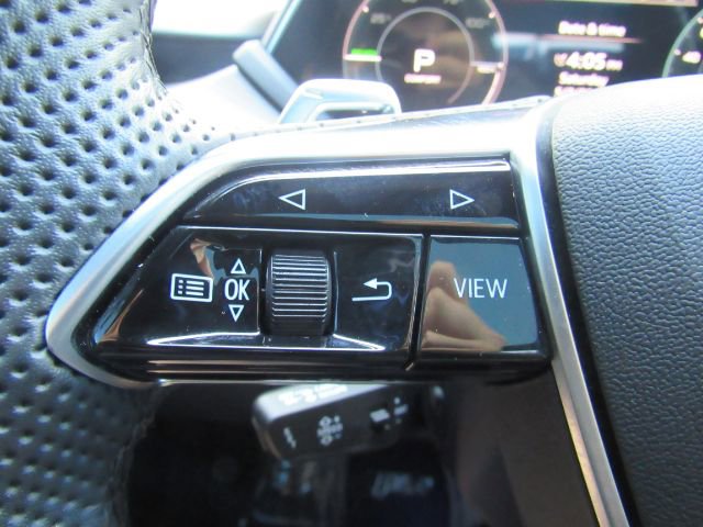 Used 2024 Audi e-tron GT Premium Plus w/ Executive Package image 34