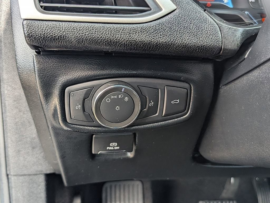 Used 2020 Lincoln MKZ Reserve w/ Elements Package image 28