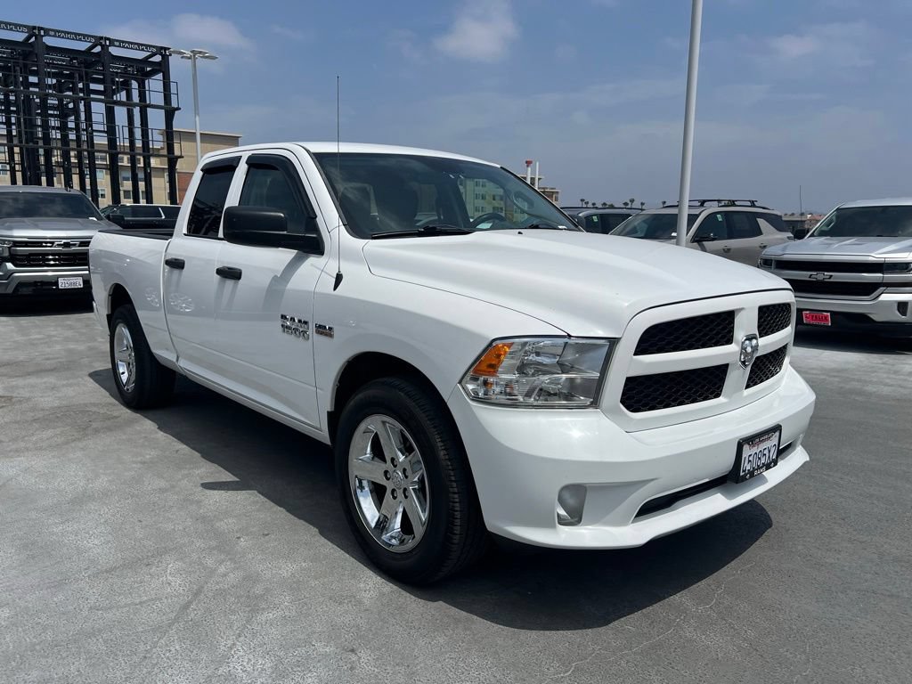 Used 2017 RAM 1500 Express w/ Express Value Package RWD image 3