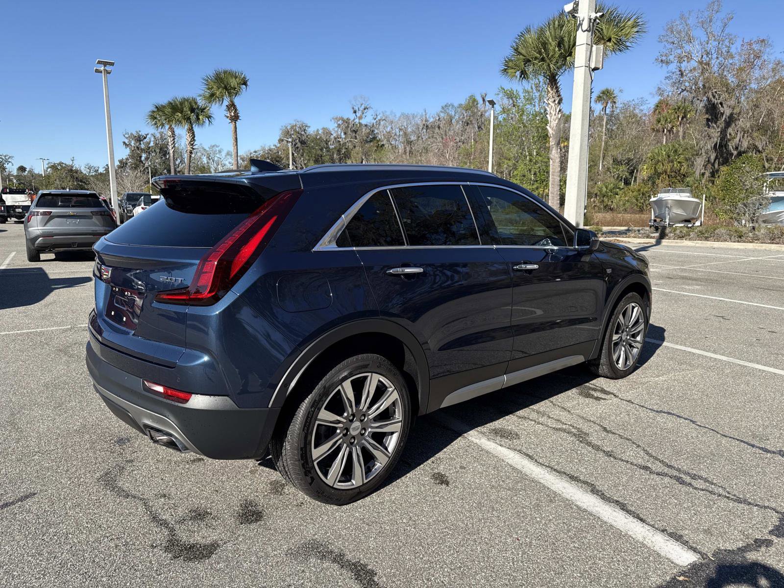 Used 2019 Cadillac XT4 Premium Luxury w/ Technology Package image 3