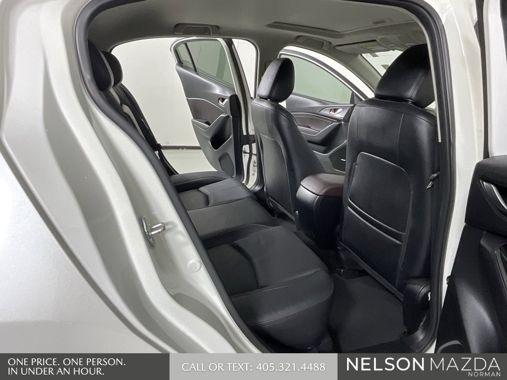 Used 2018 MAZDA MAZDA3 Grand Touring image 15