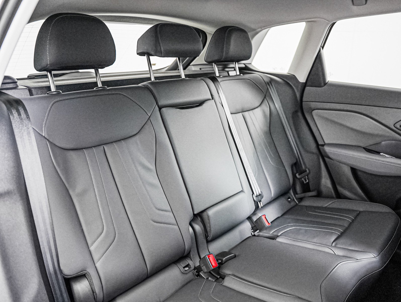 New 2026 Audi Q3 quattro 2.0T AWD/4WD image 10