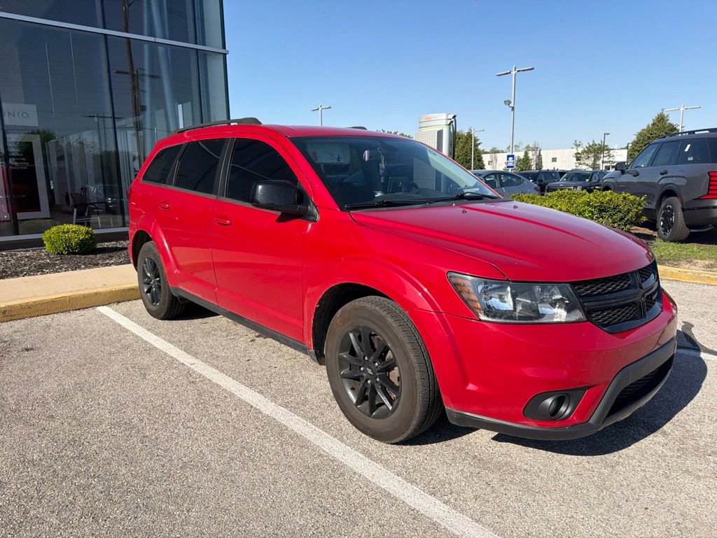 Used 2019 Dodge Journey SE w/ Premium Group AWD/4WD image 3
