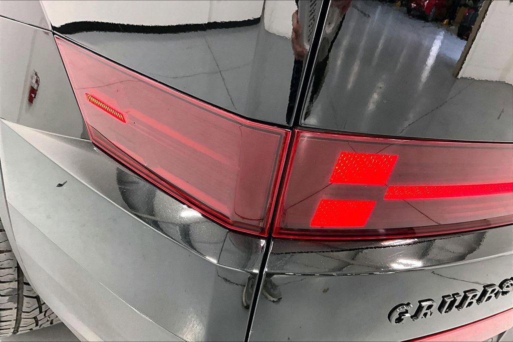 Certified 2025 Hyundai Santa Fe XRT image 40