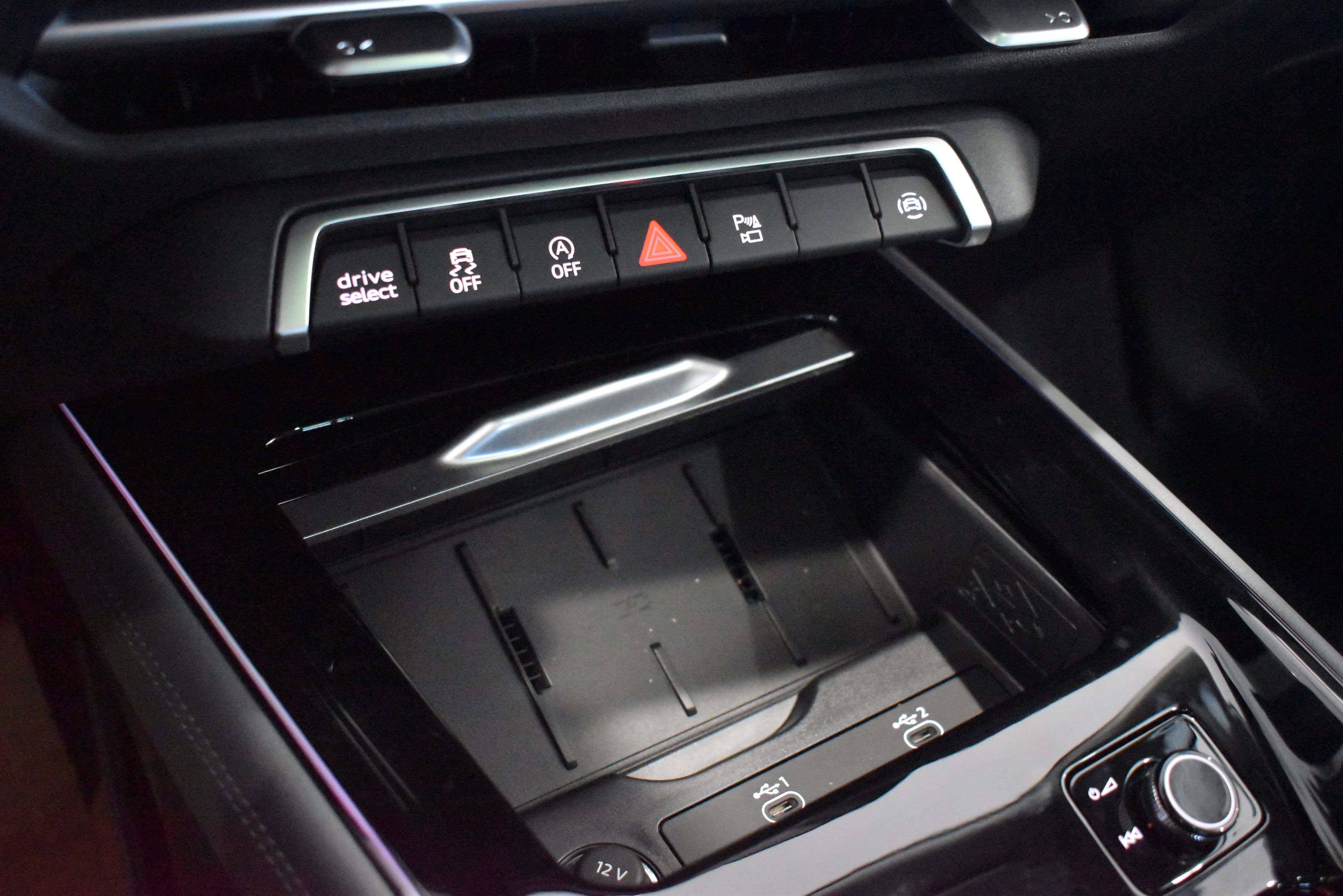 New 2026 Audi Q3 quattro 2.0T AWD/4WD image 15