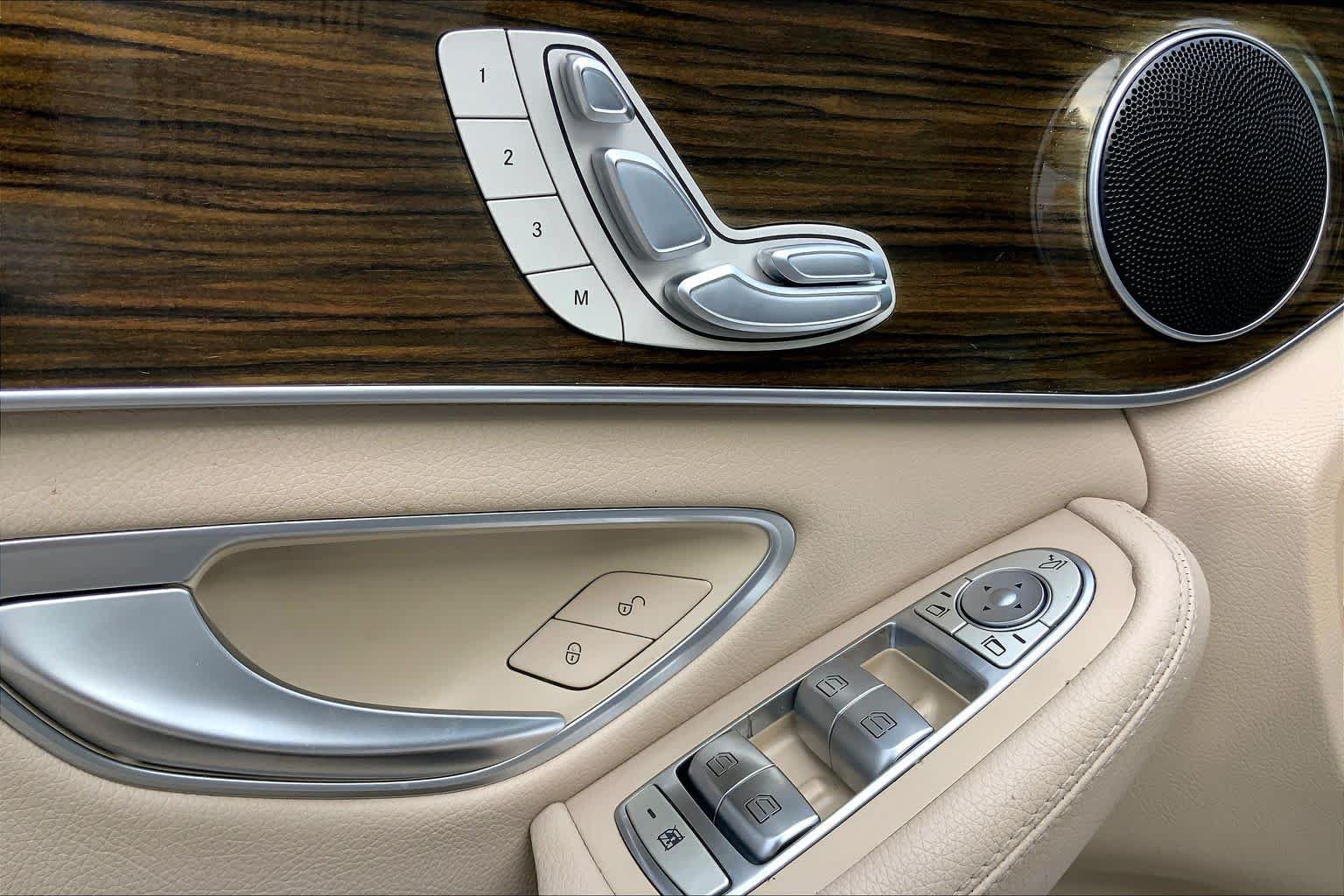 Used 2018 Mercedes-Benz C 300 Sedan image 66