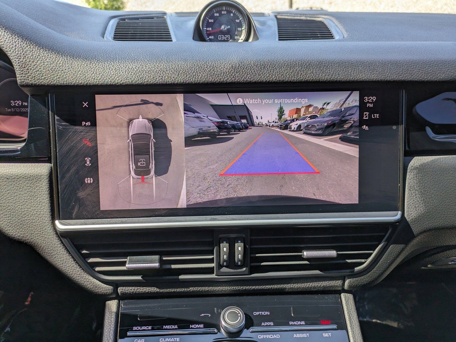 Certified 2023 Porsche Cayenne Coupe image 16