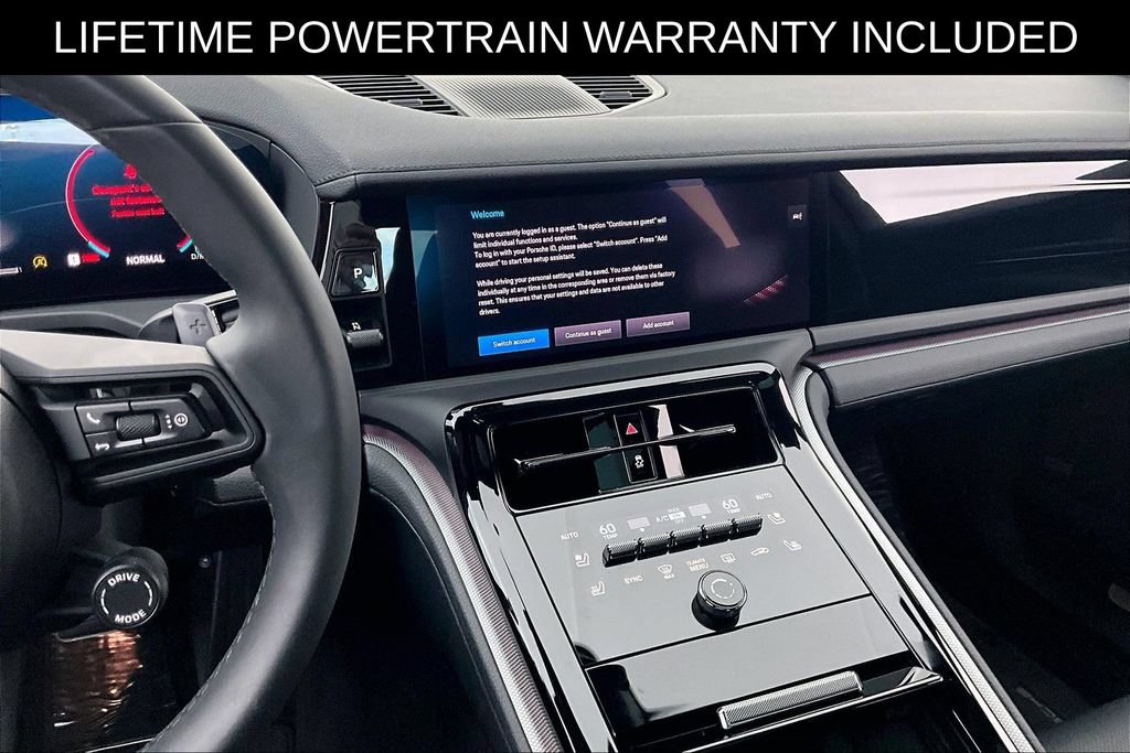 Used 2025 Porsche Panamera 4 w/ Premium Package AWD/4WD image 8