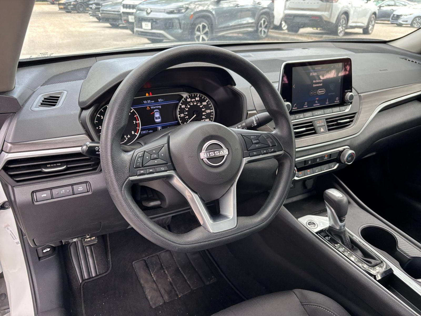 Used 2025 Nissan Altima 2.5 SV FWD image 29