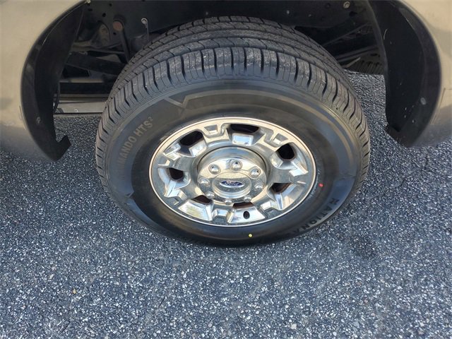 Used 2016 Ford F250 Lariat w/ Chrome Package image 6