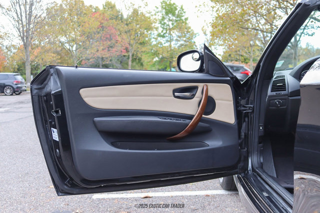 Used 2010 BMW 135i Convertible image 45