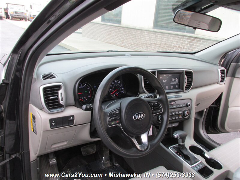 Used 2019 Kia Sportage LX w/ LX Popular Package AWD/4WD image 8