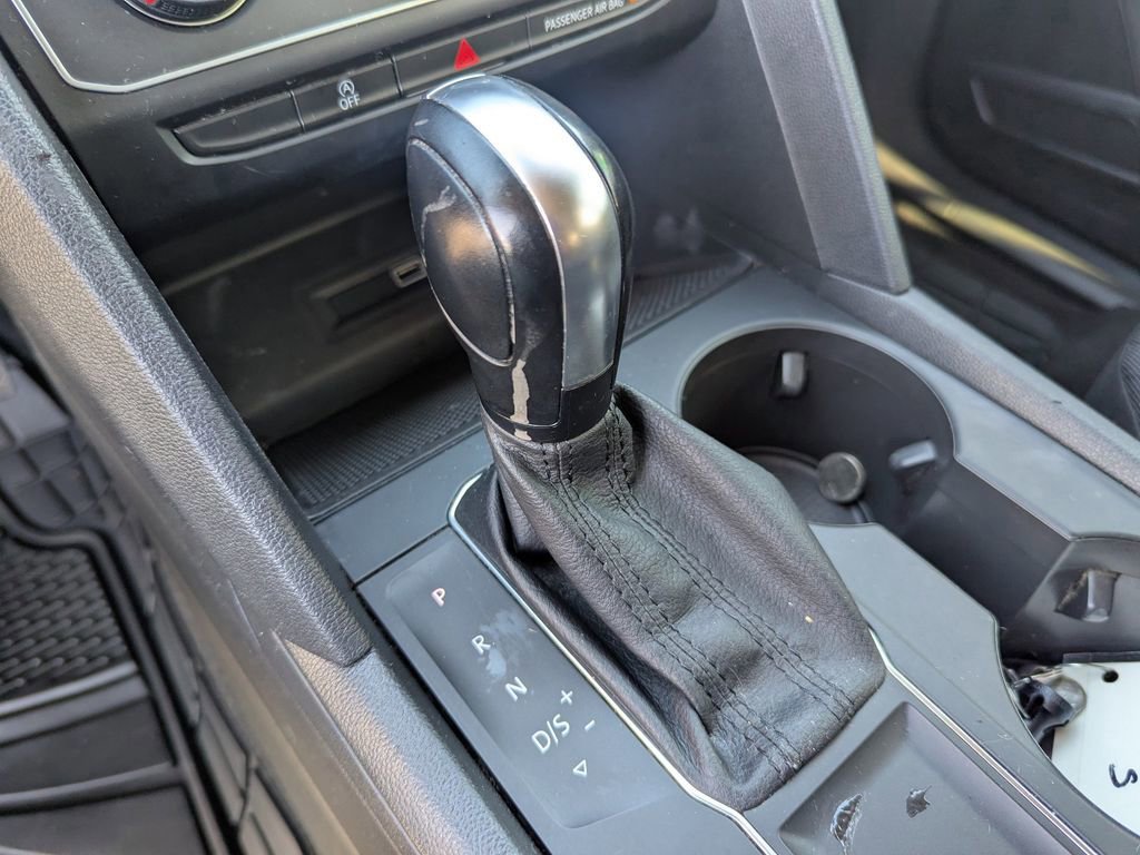 Used 2019 Volkswagen Atlas S image 22