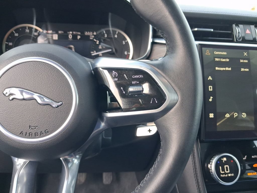 Used 2023 Jaguar F-PACE S AWD/4WD image 21