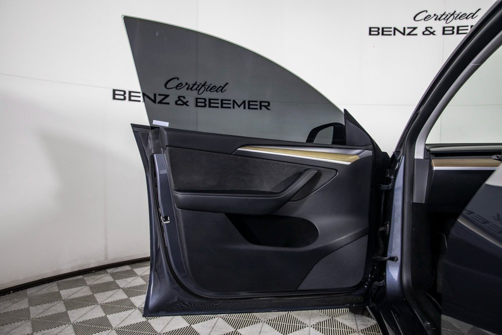 Used 2025 Mercedes-Benz Maybach GLS 600 4MATIC image 77