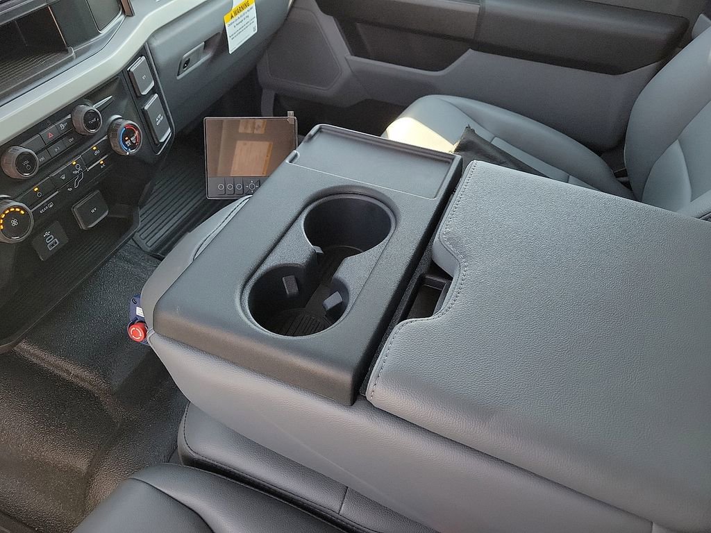 New 2024 Ford F550 4x4 SuperCab Super Duty image 25