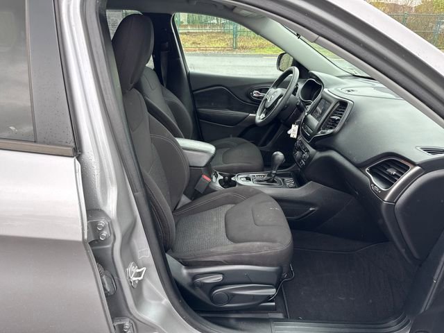 Used 2020 Jeep Cherokee Latitude image 13