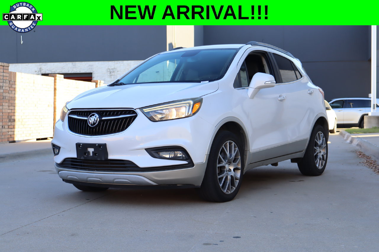 Used 2018 Buick Encore Sport Touring FWD image 1