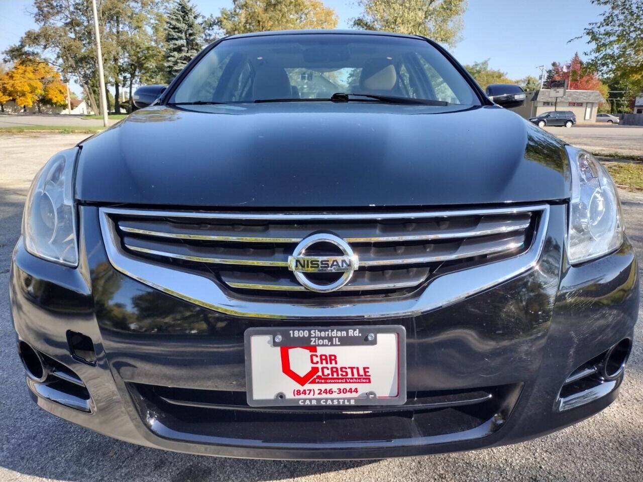 Used 2012 Nissan Altima 2.5 SL w/ 2.5SL Pkg FWD image 2