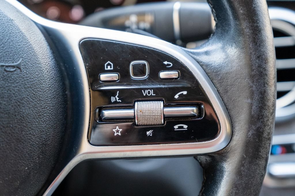 Used 2019 Mercedes-Benz C 300 Sedan image 20