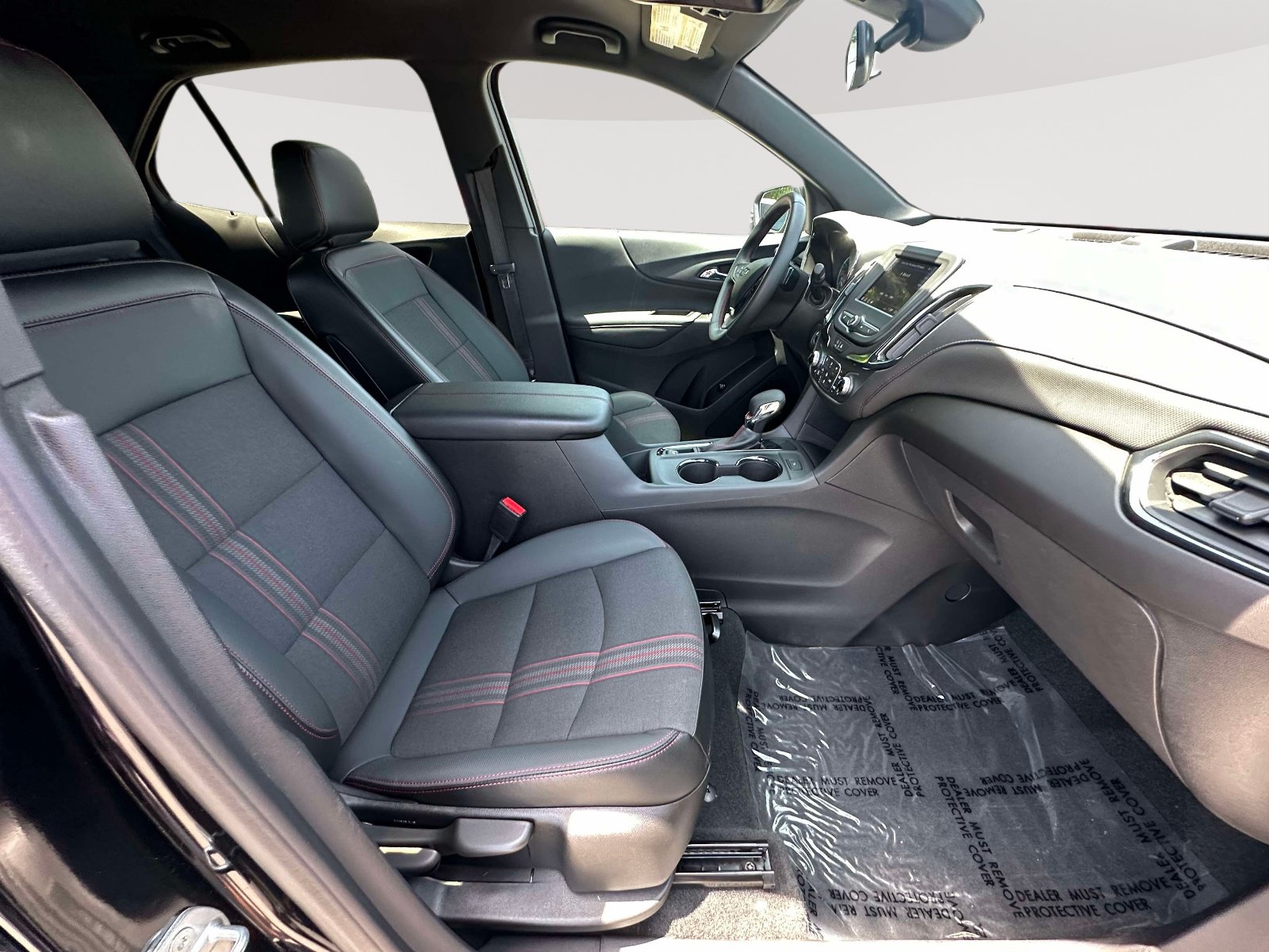 Used 2023 Chevrolet Equinox RS w/ LPO, Floor Liner Package FWD image 27