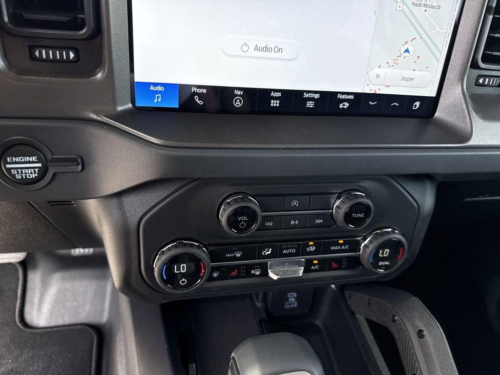 New 2025 Ford Bronco Badlands w/ Sasquatch Package AWD/4WD image 28