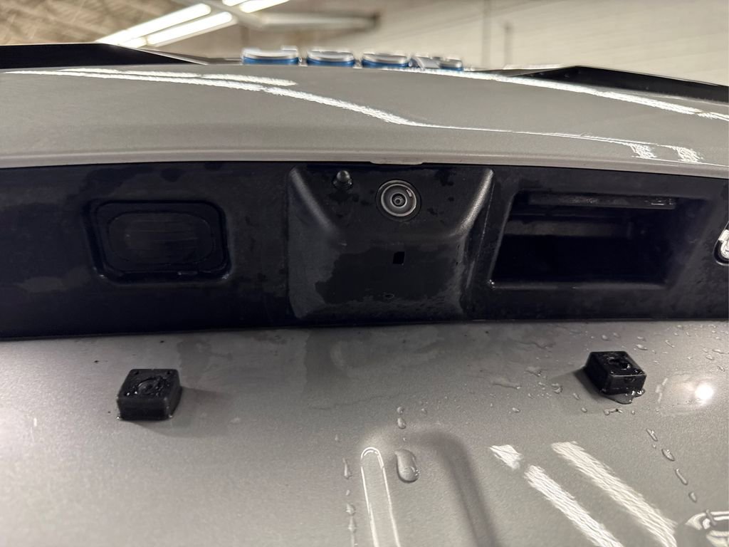 Used 2023 Jeep Grand Cherokee Summit image 16