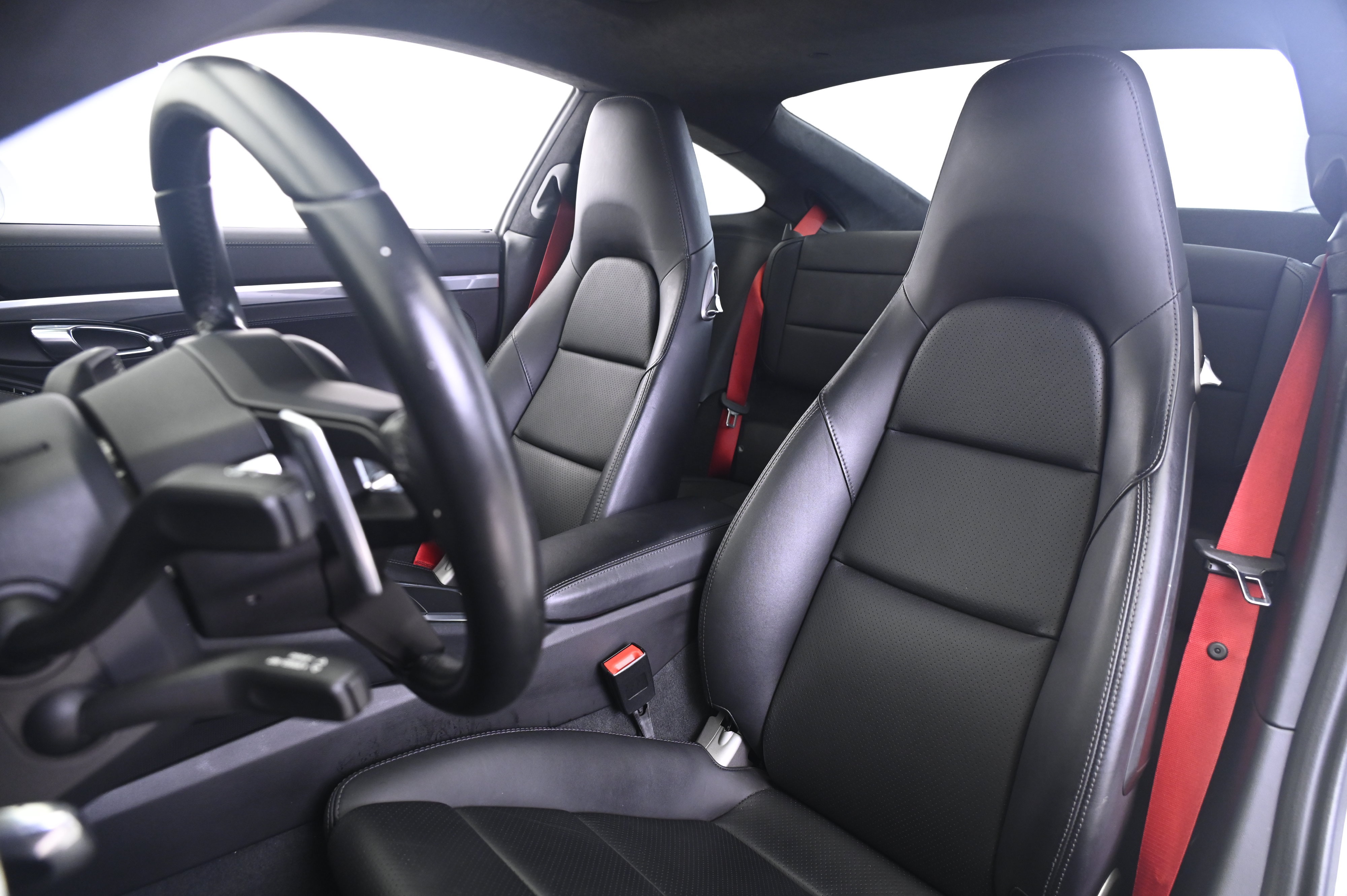 Used 2017 Porsche 911 Turbo AWD/4WD image 5