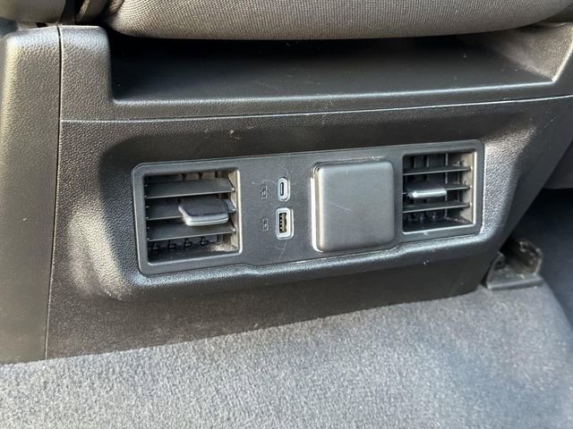 Used 2025 Chevrolet Silverado 1500 LT AWD/4WD image 20