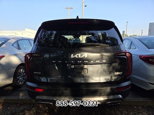 Used 2022 Kia Telluride S AWD/4WD image 3