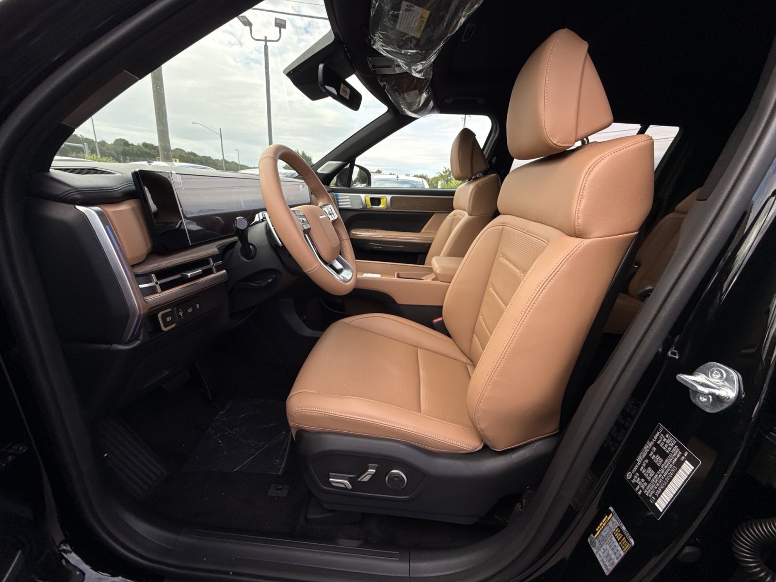 New 2027 Hyundai Santa Fe Limited AWD/4WD image 13