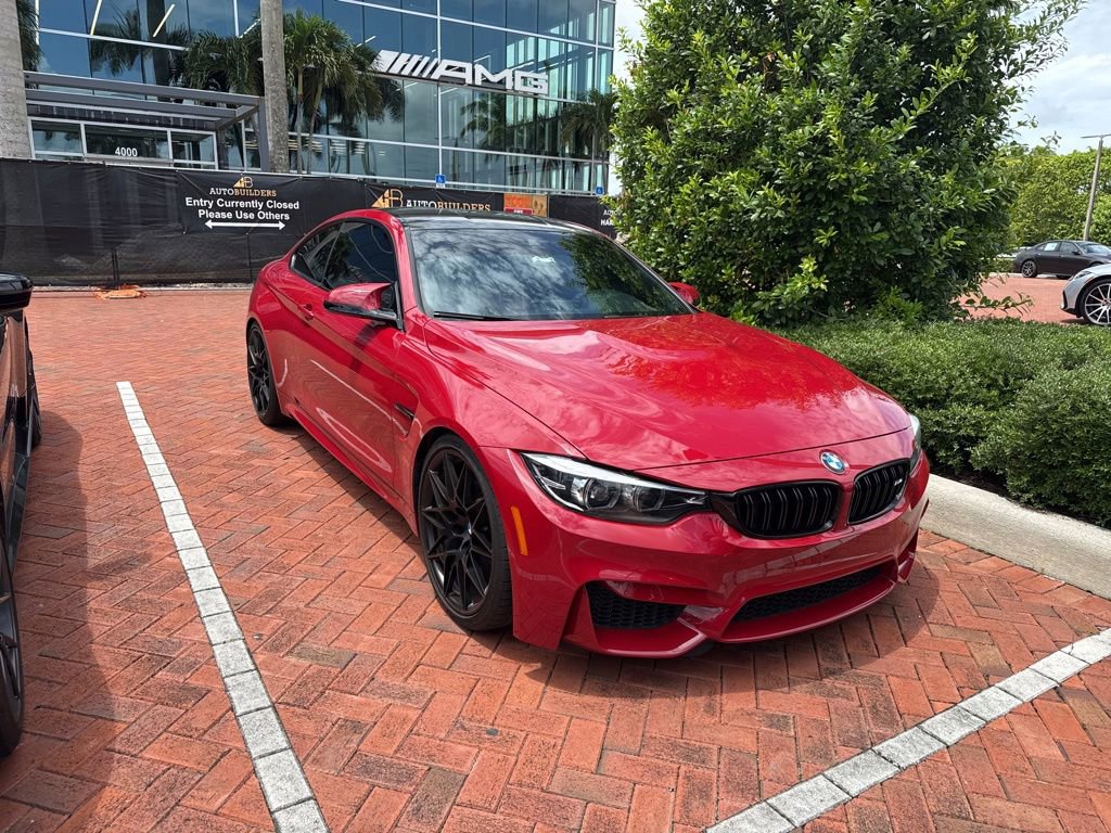 Used 2020 BMW M4 Coupe w/ Competition Package RWD video 1