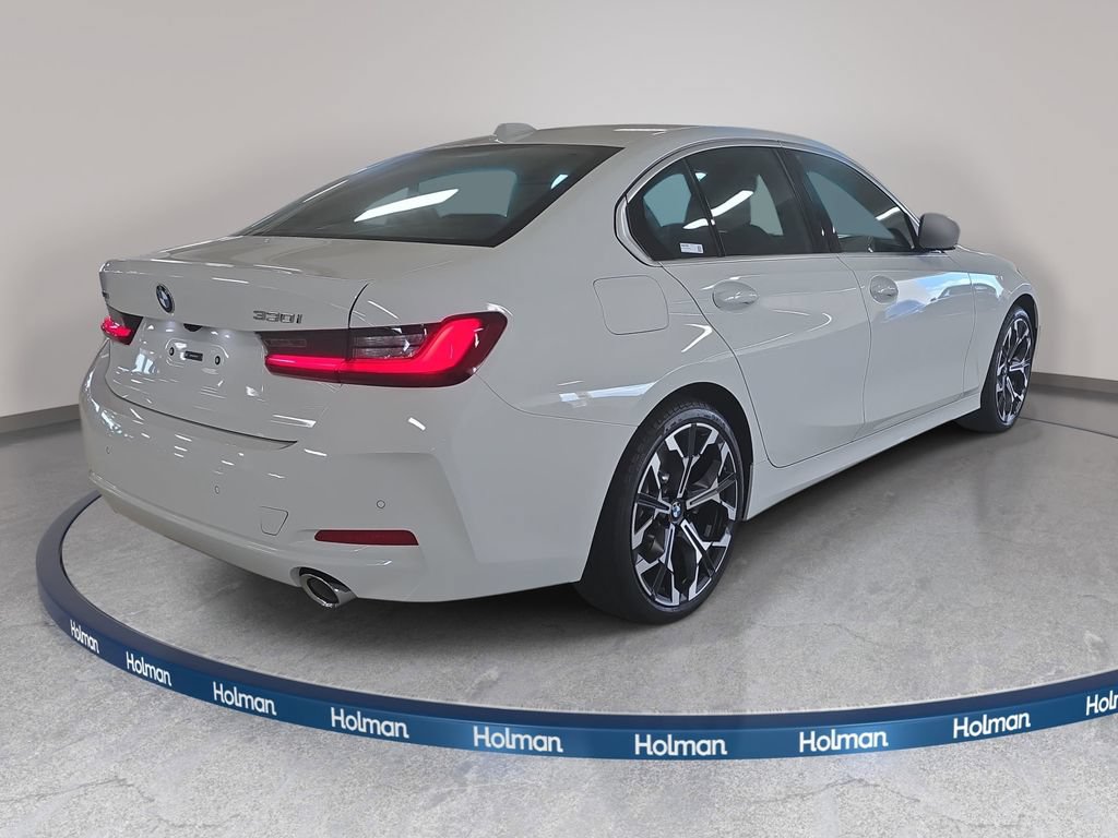 New 2026 BMW 330i xDrive Sedan w/ Premium Package AWD/4WD image 4