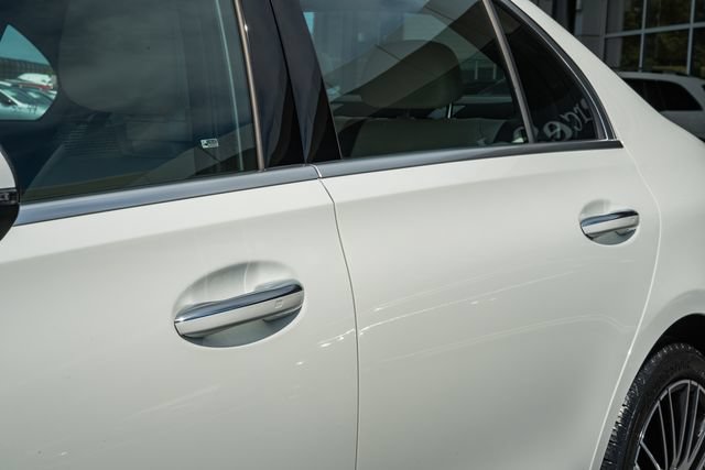 New 2026 Mercedes-Benz C 300 4MATIC Sedan image 16
