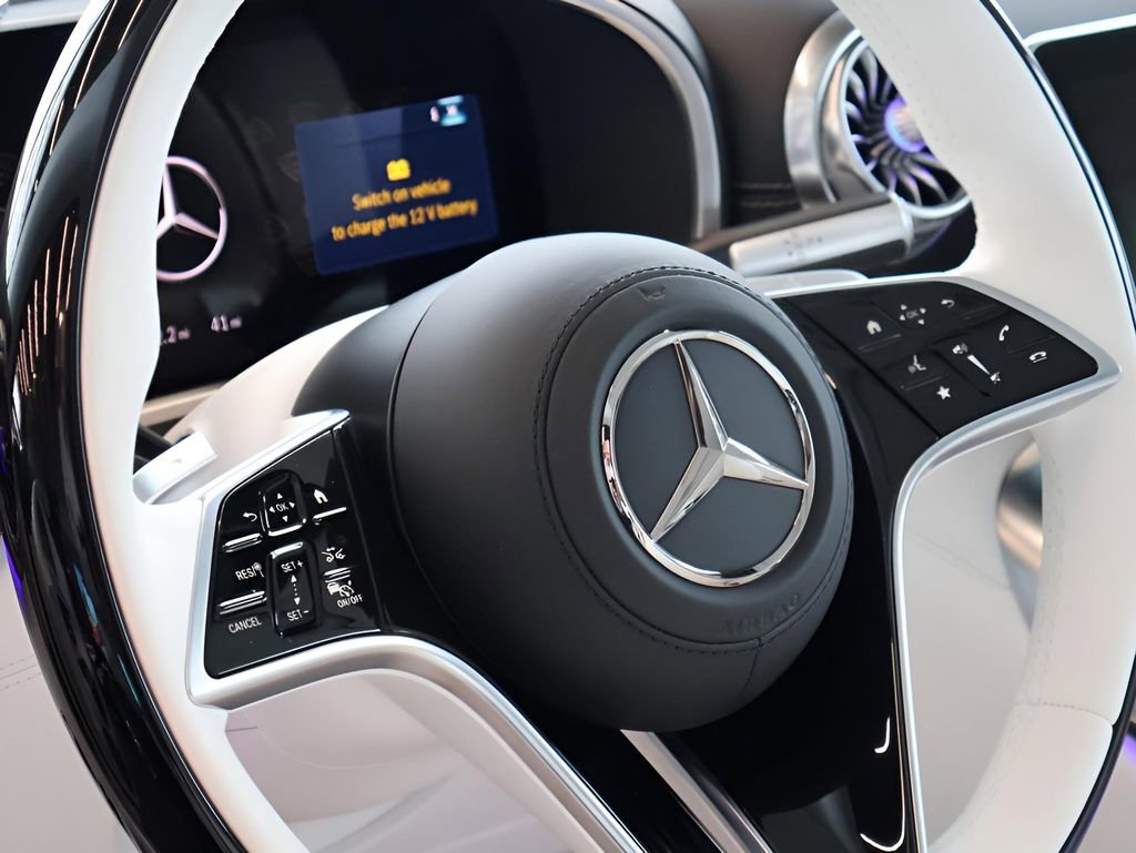 New 2026 Mercedes-Benz Maybach SL 680 image 31