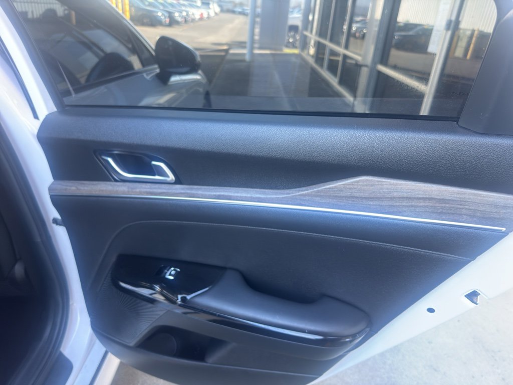 Used 2022 Kia K5 EX w/ EX Premium Package image 13