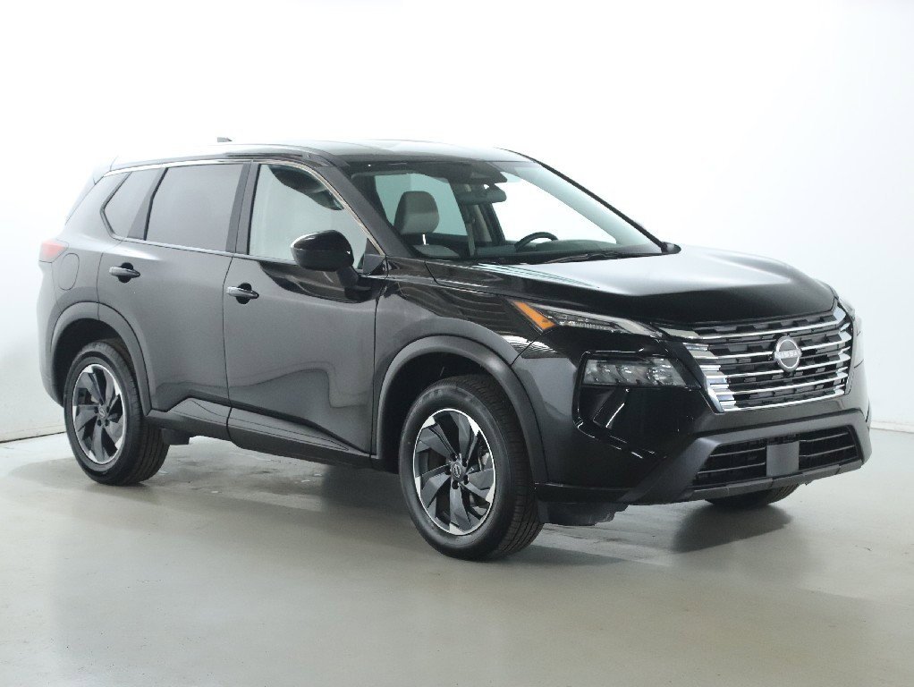 Certified 2025 Nissan Rogue SV