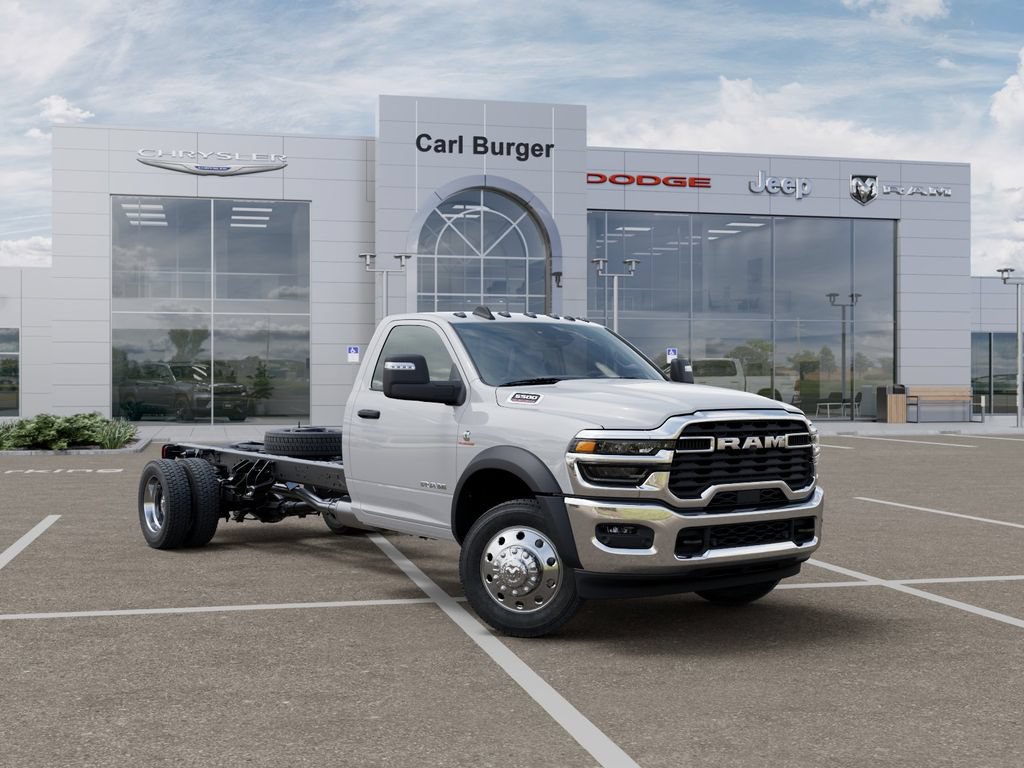 New 2025 RAM 5500 4x4 Regular Cab image 5