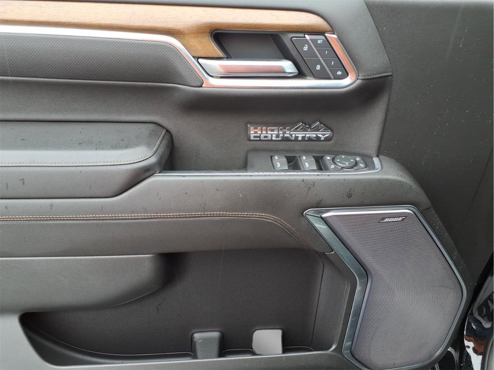 Certified 2022 Chevrolet Silverado 1500 High Country w/ High Country Premium Package image 17