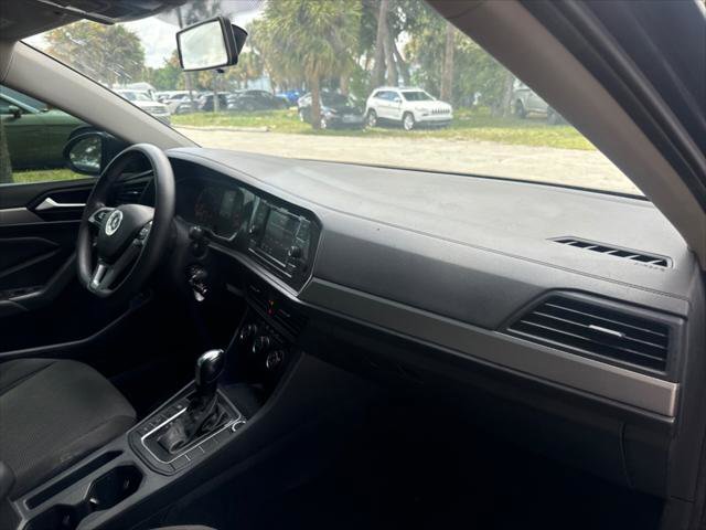 Used 2019 Volkswagen Jetta S w/ Driver Assistance Package FWD image 18