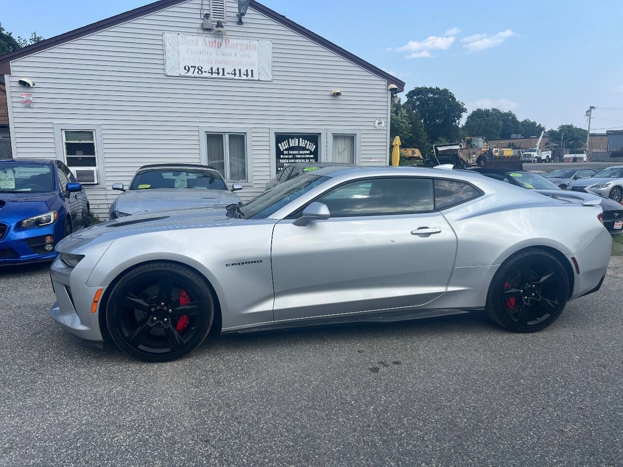 Used 2018 Chevrolet Camaro SS RWD image 2