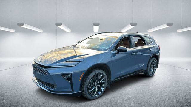 New 2025 Toyota Crown Signia Limited w/ Advanced Technology Package