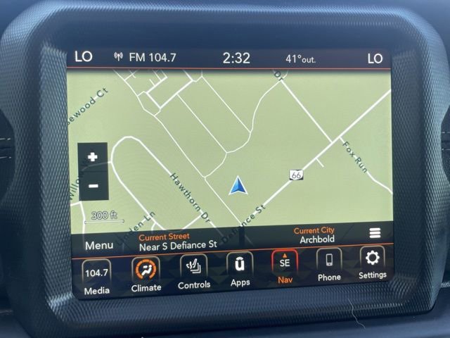 Used 2021 Jeep Wrangler Unlimited Sahara w/ Uconnect 4C Nav & Sound Group AWD/4WD image 4