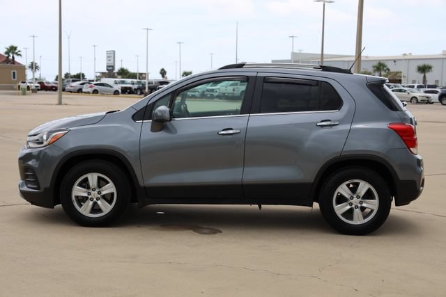 Used 2019 Chevrolet Trax LT w/ LT Convenience Package FWD image 4