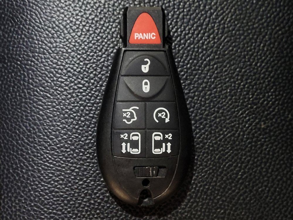 Used 2018 Dodge Grand Caravan GT FWD image 32