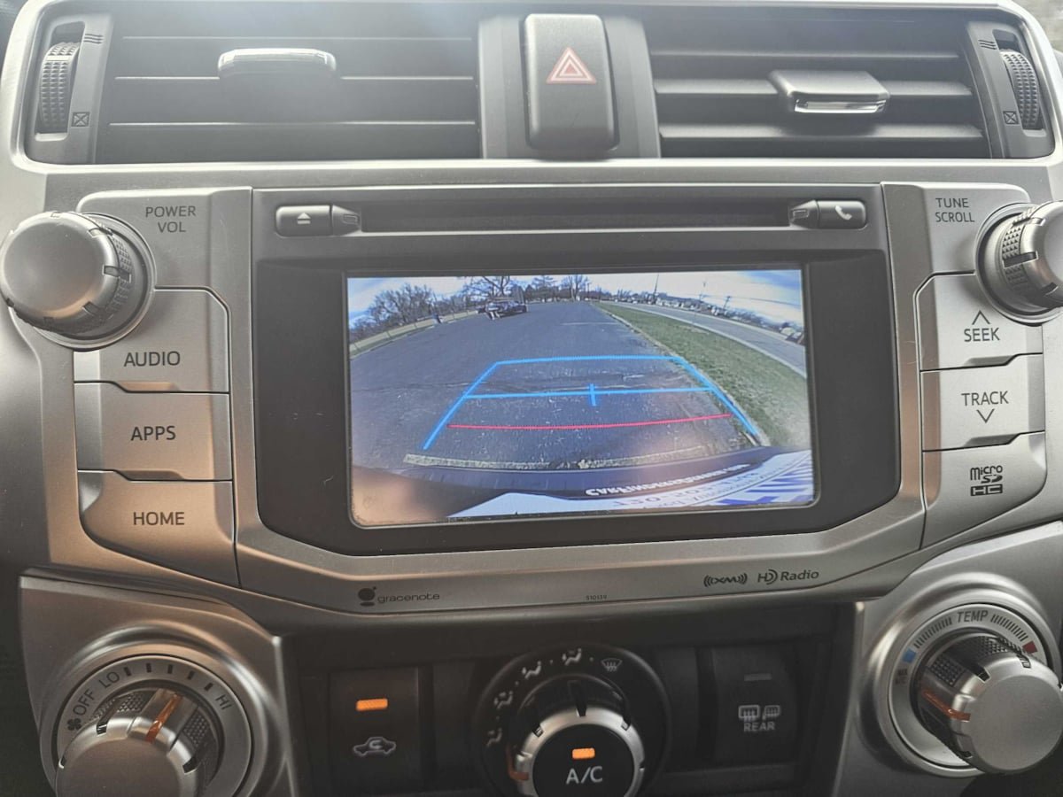 Used 2016 Toyota 4Runner SR5 Premium RWD image 19