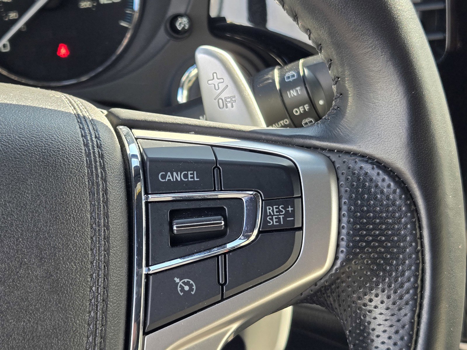 Used 2022 Mitsubishi Outlander SEL image 23